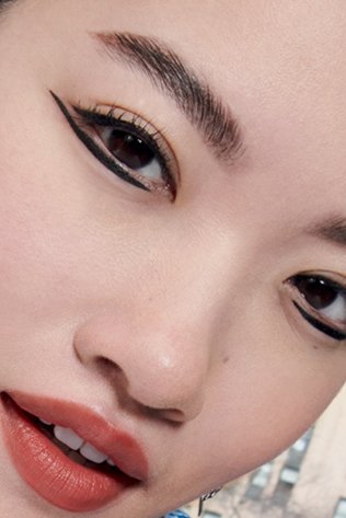 How to use tattoo brow